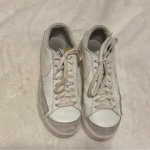 Used Nike White and Gray Women's Sneakers